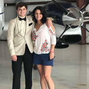 Meet your Posher, Carrie